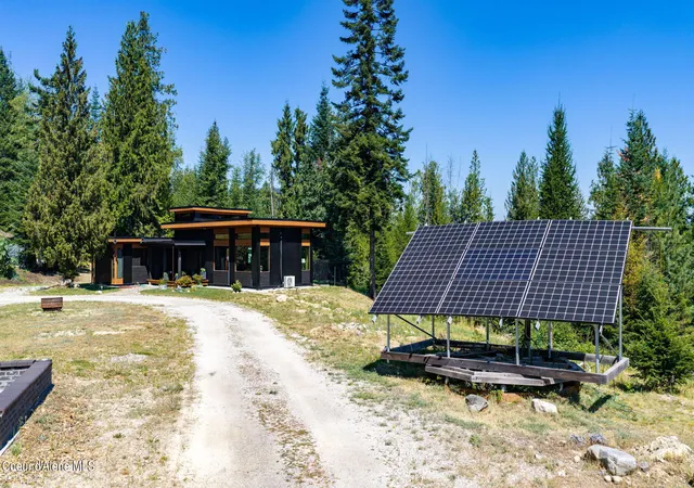 Photo 3 of Single family home for sale at 603 Brookshire Ln, Careywood, ID 83809 | MLS# 26-7963 | Listing updated on 2026-09-21