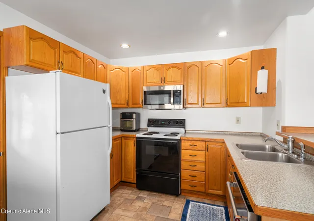 Photo 4 of Single family home for sale at 1321 Washington Ave, Saint Maries, ID 83861 | MLS# 26-7861 | Listing updated on 2026-08-02