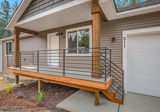 Photo 3 of Single family home for sale at 511 Lower Rio Vista St, Osburn, ID 83849 | MLS# 26-7876 | Listing updated on 2026-09-10
