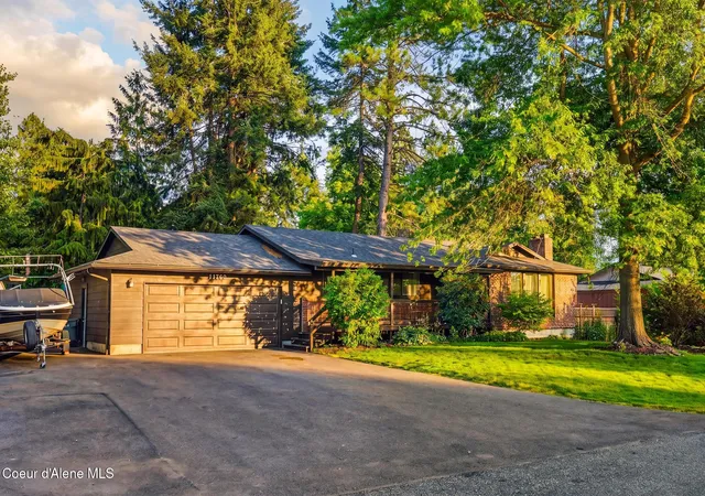 Photo 3 of Single family home for sale at 11760 N Peridot Dr, Hayden, ID 83835 | MLS# 26-7902 | Listing updated on 2026-09-22