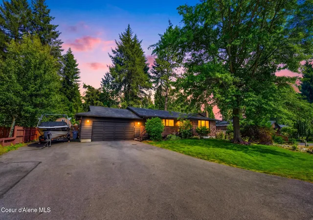 Photo 3 of Single family home for sale at 11760 N Peridot Dr, Hayden, ID 83835 | MLS# 26-7902 | Listing updated on 2026-09-22