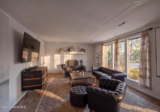 Photo 4 of Single family home for sale at 11760 N Peridot Dr, Hayden, ID 83835 | MLS# 26-7902 | Listing updated on 2026-09-22