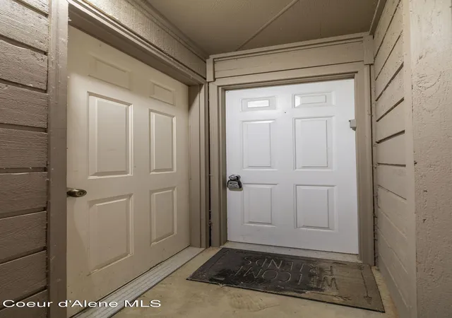 Photo 3 of Condo for sale at 88 Blooming Flower Ct #101  B9, Sandpoint, ID 83864 | MLS# 26-7887 | Listing updated on 2026-08-31