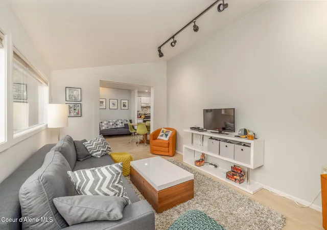 Photo 4 of Condo for sale at 88 Blooming Flower Ct #101 B9, Sandpoint, ID 83864 | MLS# 26-7887 | Listing updated on 2026-08-31