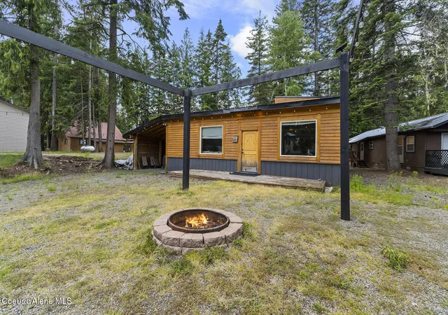 1st image of 118 Timber Ln, Nordman, ID 83848 | MLS# 26-7911