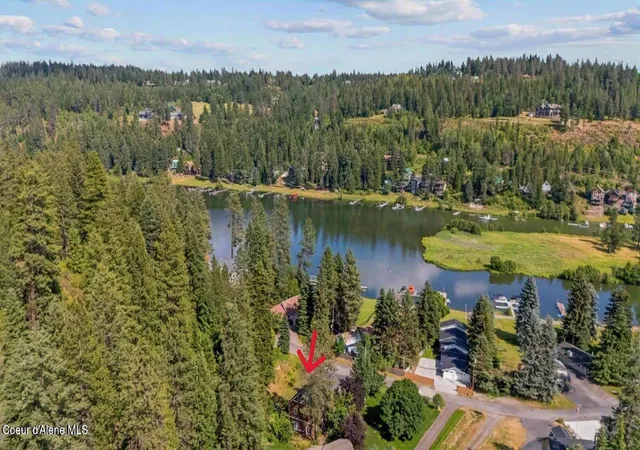 Photo 3 of Single family home for sale at 4171 S Westway Dr, Coeur D Alene, ID 83814 | MLS# 26-7981 | Listing updated on 2026-08-04