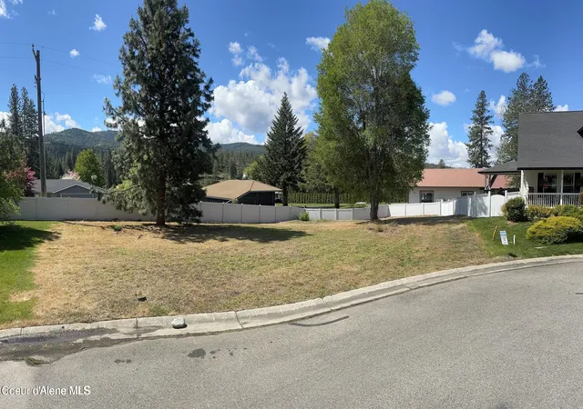 Photo 3 of Land for sale at Lt41 Blk1 S Stillwater Ct, Post Falls, ID 83854 | MLS# 26-8012 | Listing updated on 2026-08-04
