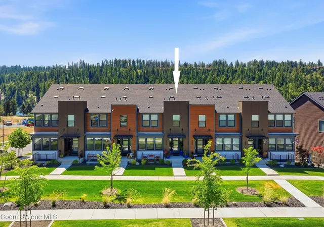 2nd image of 2616 W Lumber Ln, Coeur D Alene, ID 83814 | MLS# 26-8014