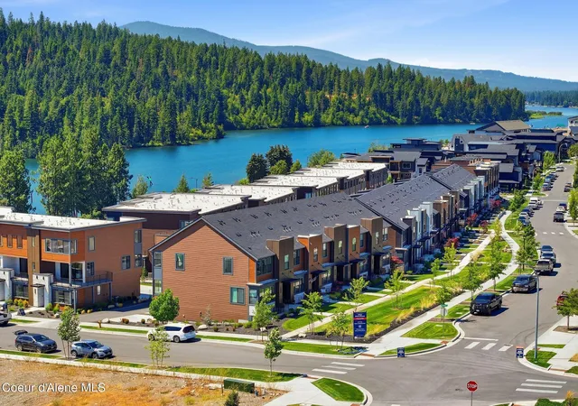 4th image of 2616 W Lumber Ln, Coeur D Alene, ID 83814 | MLS# 26-8014