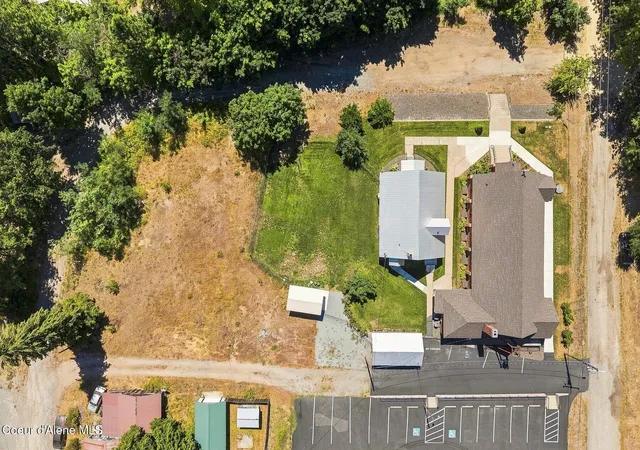 10th image of 413 Summit Blvd, Priest River, ID 83856 | MLS# 26-7964