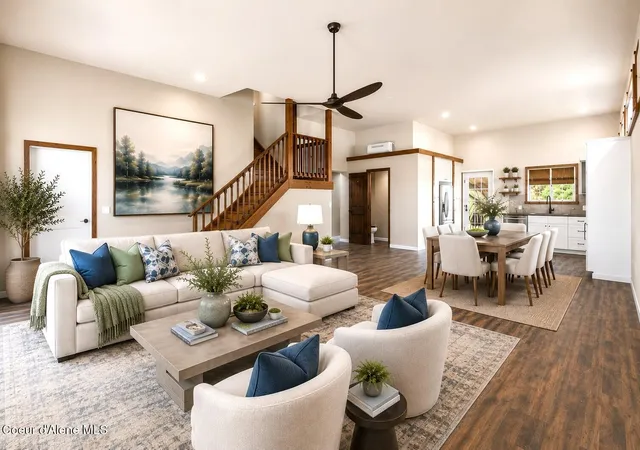 Photo 2 of Single family home for sale at 9 E Comeback Bay Ln, Sagle, ID 83860 | MLS# 26-7972 | Listing updated on 2026-09-12