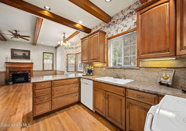 4th image of 8378 N Uplands Dr, Hayden, ID 83835 | MLS# 26-8293