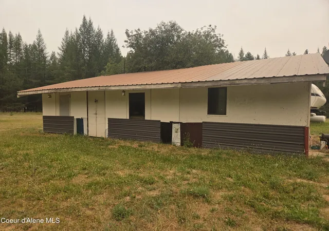 12th image of 917 Mountain Meadows Rd, Naples, ID 83847 | MLS# 26-7993