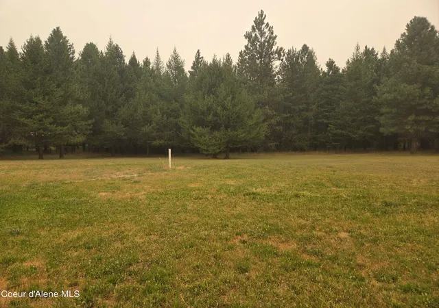 Photo 3 of Land for sale at 917 Mountain Meadows Rd, Naples, ID 83847 | MLS# 26-7993 | Listing updated on 2026-09-02