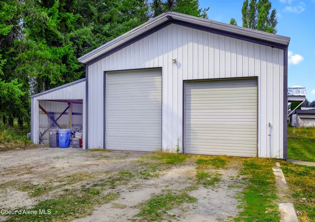 Photo 3 of Manufactured home for sale at 3203 Paradise Valley Rd, Bonners Ferry, ID 83805 | MLS# 26-8475 | Listing updated on 2026-08-17