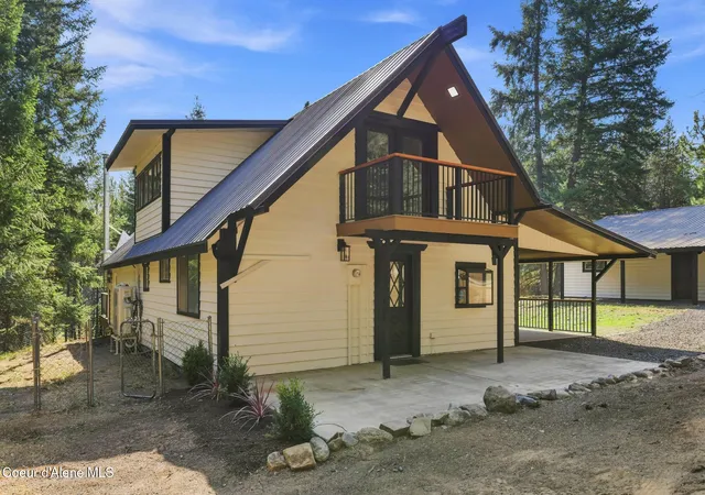Photo 3 of Single family home for sale at 465 Mountain View Rd, Blanchard, ID 83804 | MLS# 26-8640 | Listing updated on 2026-09-08
