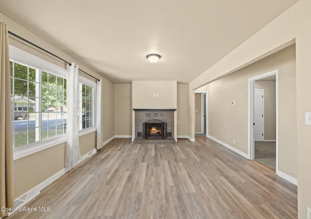 Photo 3 of Sale Pending at 1934 N 7th Street, Coeur D Alene, ID 83814 | MLS# 26-8085 | Listing updated on 2026-09-04