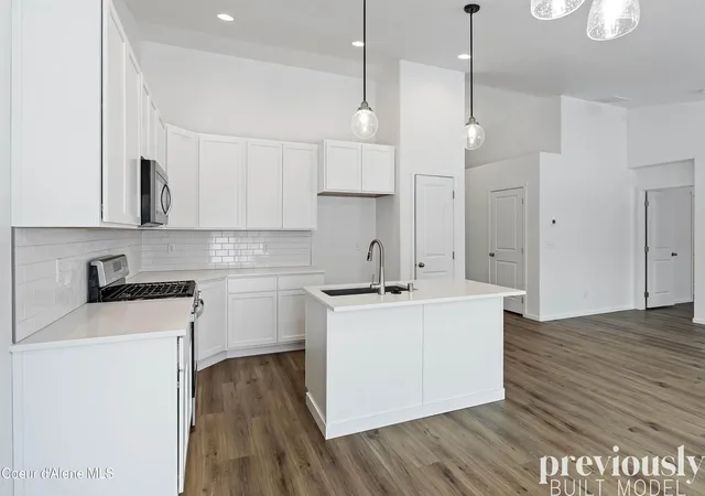 Photo 4 of Sale Pending at 5901 W Pelican Loop, Rathdrum, ID 83858 | MLS# 26-8042 | Listing updated on 2026-08-05