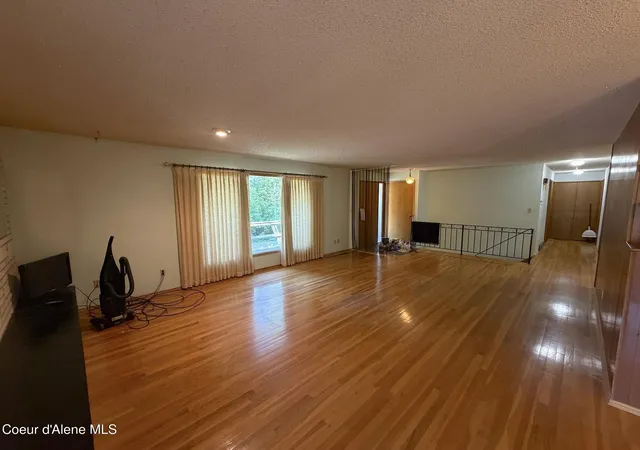 Photo 3 of Sale Pending at 202 Fairview Ave, Silverton, ID 83867 | MLS# 26-8044 | Listing updated on 2026-08-25
