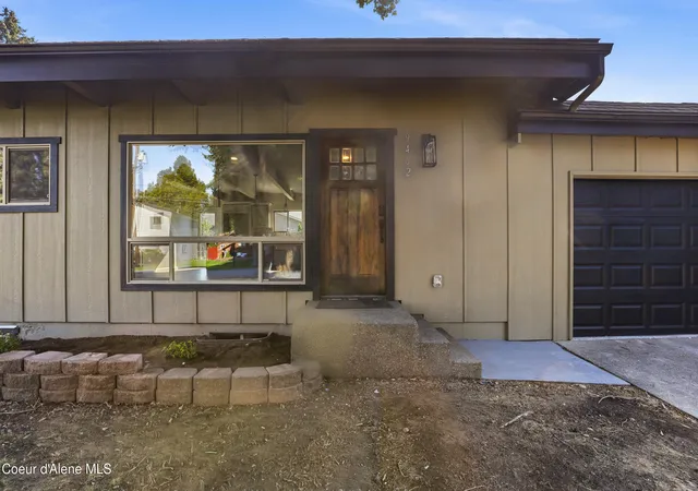 Photo 3 of Single family home for sale at 9462 N Baack Rd, Hayden, ID 83835 | MLS# 26-8115 | Listing updated on 2026-09-07