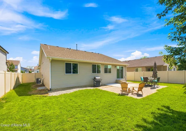 Photo 3 of Single family home for sale at 3247 N Woodford St, Post Falls, ID 83854 | MLS# 26-8110 | Listing updated on 2026-09-05