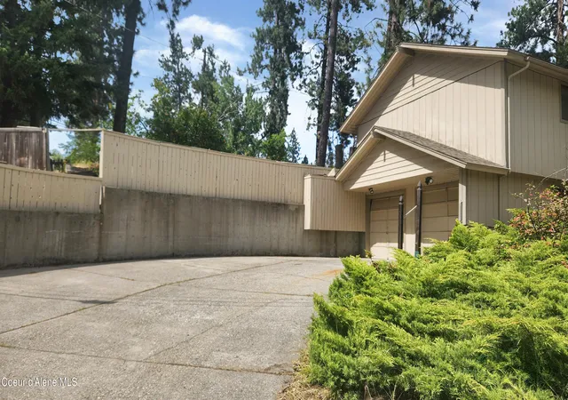 2nd image of 1383 E Hattie Ave, Coeur D Alene, ID 83814 | MLS# 26-8106