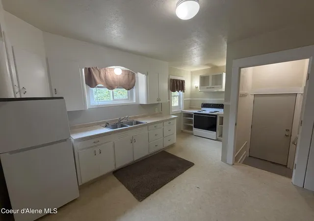 Photo 3 of Single family home for sale at 107 W Mission Ave, Kellogg, ID 83837 | MLS# 26-8112 | Listing updated on 2026-08-10