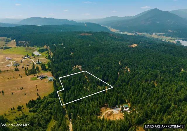 Photo 3 of Land for sale at 216 Old Orchard Rd, Cocolalla, ID 83813 | MLS# 26-8121 | Listing updated on 2026-09-02