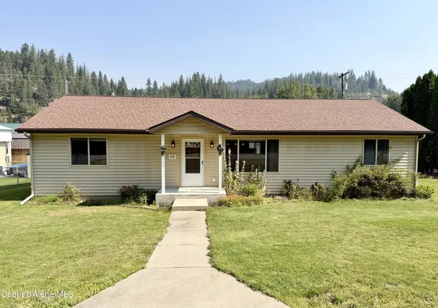 2nd image of 520 W Yellowstone Ave, Osburn, ID 83849 | MLS# 26-8130