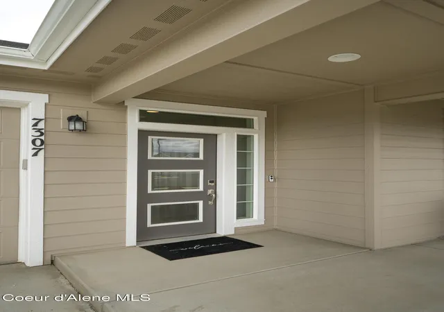 Photo 3 of Sale Pending at 7307 N Bellac Ln, Coeur D Alene, ID 83815 | MLS# 26-8220 | Listing updated on 2026-08-14