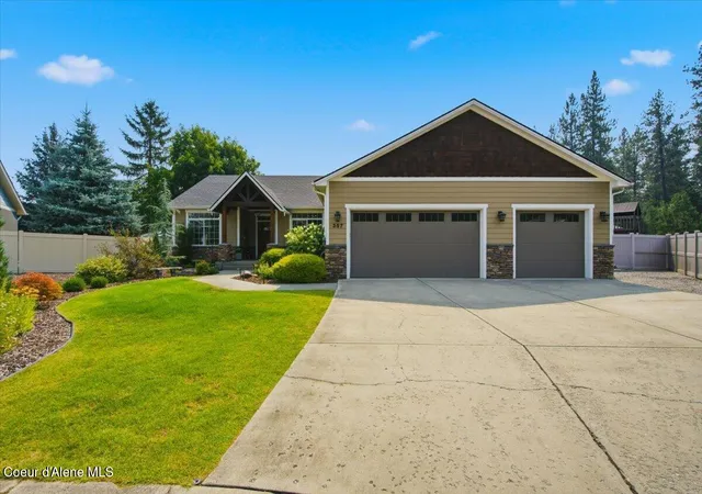 Photo 3 of Sale Pending at 357 S Cane St, Post Falls, ID 83854 | MLS# 26-8229 | Listing updated on 2026-10-06