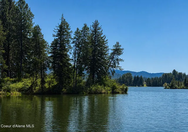 Photo 3 of Land for sale at Nna Bonita Bay Ln, Sagle, ID 83860 | MLS# 26-8171 | Listing updated on 2026-08-12