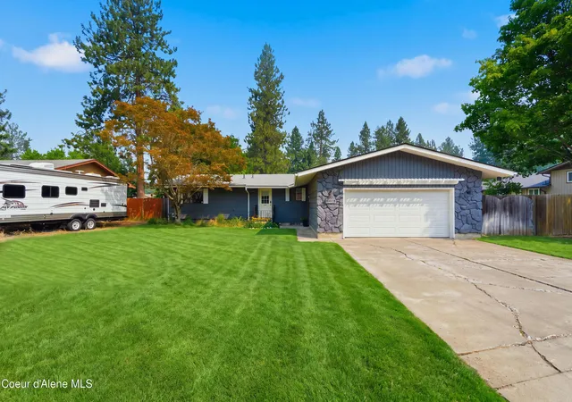 image of 1909 E Pine Hill Ct, Coeur D Alene, ID 83815 | MLS# 26-8232