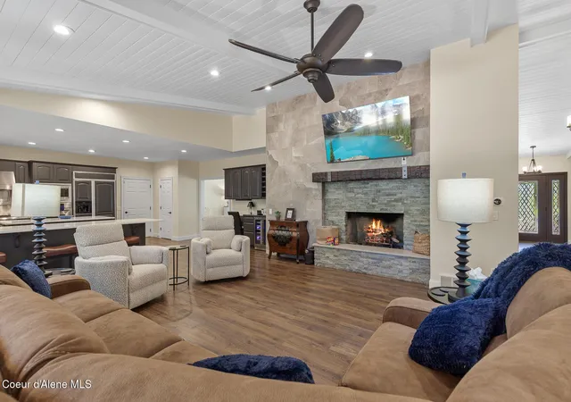 Photo 3 of Single family home for sale at 10101 N Pines Rd, Hayden, ID 83835 | MLS# 26-8180 | Listing updated on 2026-09-10