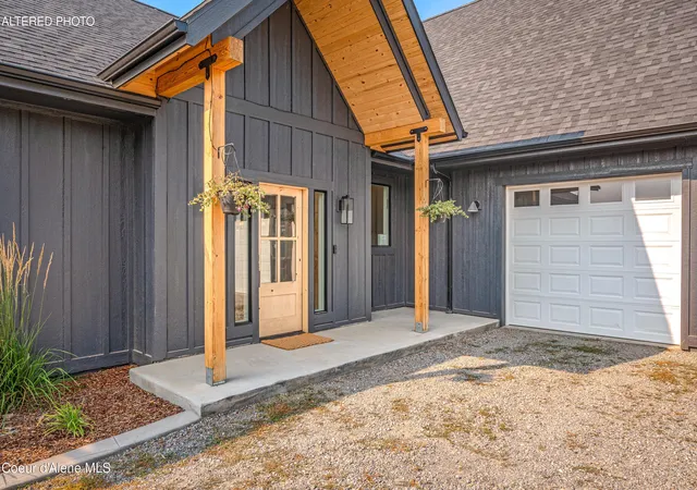 Photo 3 of Single family home for sale at 25662 N Gathering Pl, Rathdrum, ID 83858 | MLS# 26-8261 | Listing updated on 2026-10-15