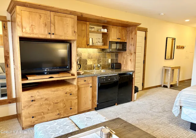 Photo 3 of Condo for sale at 150 Morning Star Dr #371, Kellogg, ID 83837 | MLS# 26-8194 | Listing updated on 2026-08-27