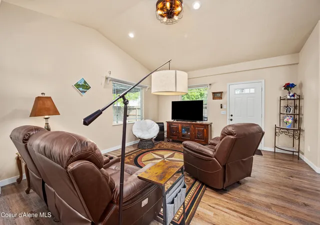 5th image of 3195 N 13Th St, Coeur D Alene, ID 83815 | MLS# 26-8256