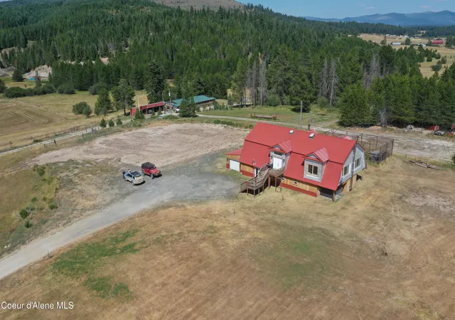 2nd image of 571 Johns Creek Rd, Saint Maries, ID 83861 | MLS# 26-8189