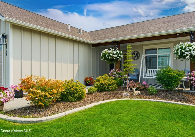 Photo 3 of Single family home for sale at 8624 W Ferguson Ln, Rathdrum, ID 83858 | MLS# 26-8207 | Listing updated on 2026-09-11