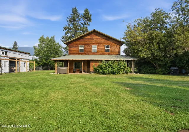 Photo 4 of Single family home for sale at 368 Fox Crk Spur, Priest River, ID 83856 | MLS# 26-8200 | Listing updated on 2026-08-14