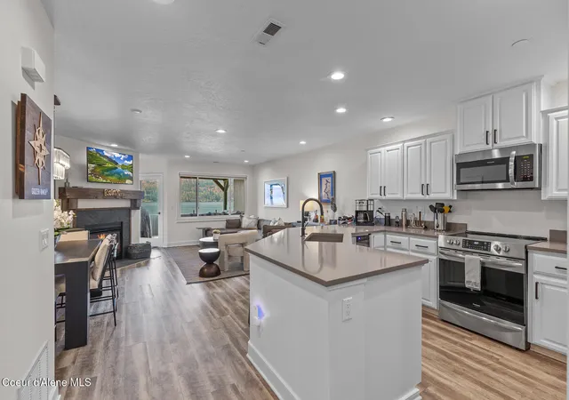 Photo 3 of Condo for sale at 4549 S Arrow Point Dr #107, Harrison, ID 83833 | MLS# 26-8208 | Listing updated on 2026-08-26