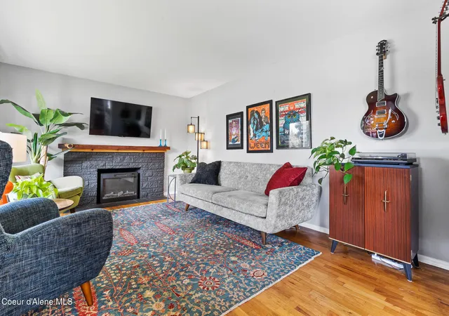 Photo 3 of Sale Pending at 2712 N 5th Street, Coeur D Alene, ID 83815 | MLS# 26-8217 | Listing updated on 2026-08-28