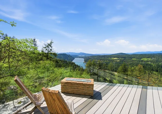 Photo 4 of Single family home for sale at 23 S Lightning Spur Ln, Coeur D Alene, ID 83814 | MLS# 26-8213 | Listing updated on 2026-08-25