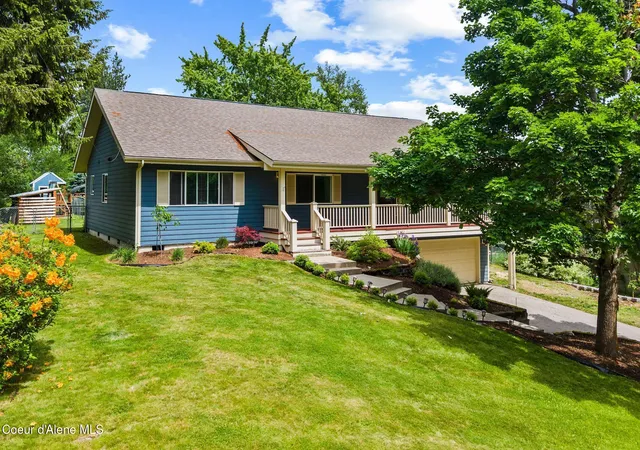 Single family home for sale at 439 Vedelwood Dr, Sandpoint, ID 83864 | MLS# 26-8231