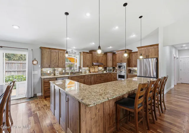 2nd image of 1171 E Brooklyn Ave, Coeur D Alene, ID 83815 | MLS# 26-8314