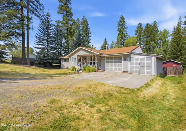 1st image of 652 H St, Plummer, ID 83851 | MLS# 26-8421