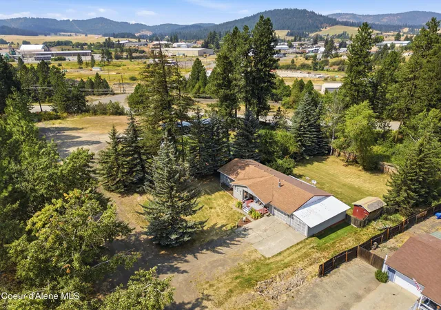 43rd image of 652 H St, Plummer, ID 83851 | MLS# 26-8421