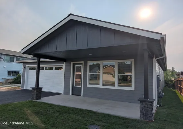 2nd image of 1525 Nicholas Wy, Sandpoint, ID 83864 | MLS# 26-8366