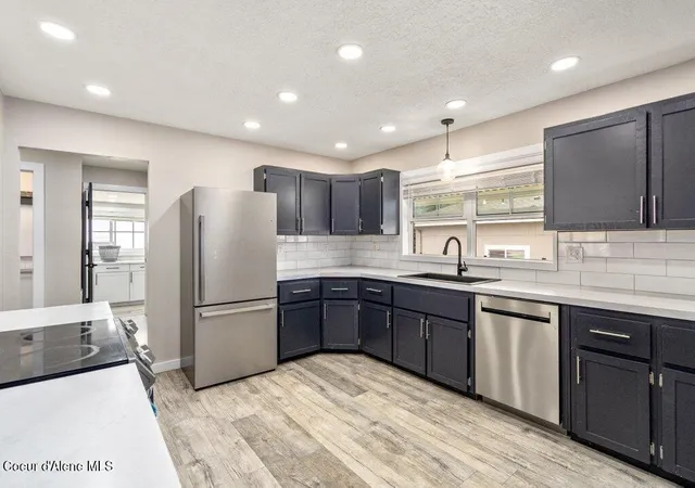 2nd image of 807 E Garden Ave, Osburn, ID 83849 | MLS# 26-8272