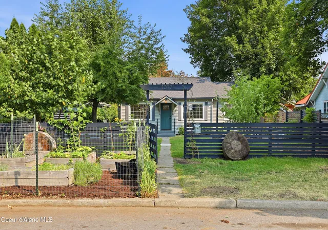 Photo 3 of Sale Pending at 1317 E Pennsylvania Ave, Coeur D Alene, ID 83814 | MLS# 26-8296 | Listing updated on 2026-08-17